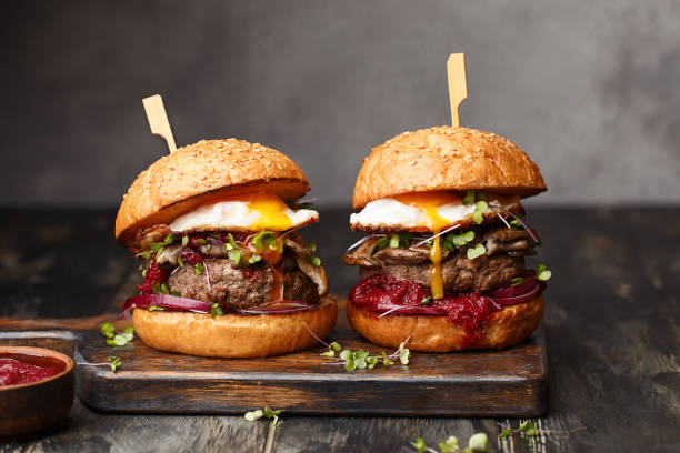 dva hamburgera